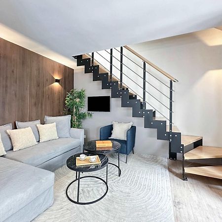 Stylish & Chic Duplex Near Eiffel Tower Lägenhet Paris Exteriör bild