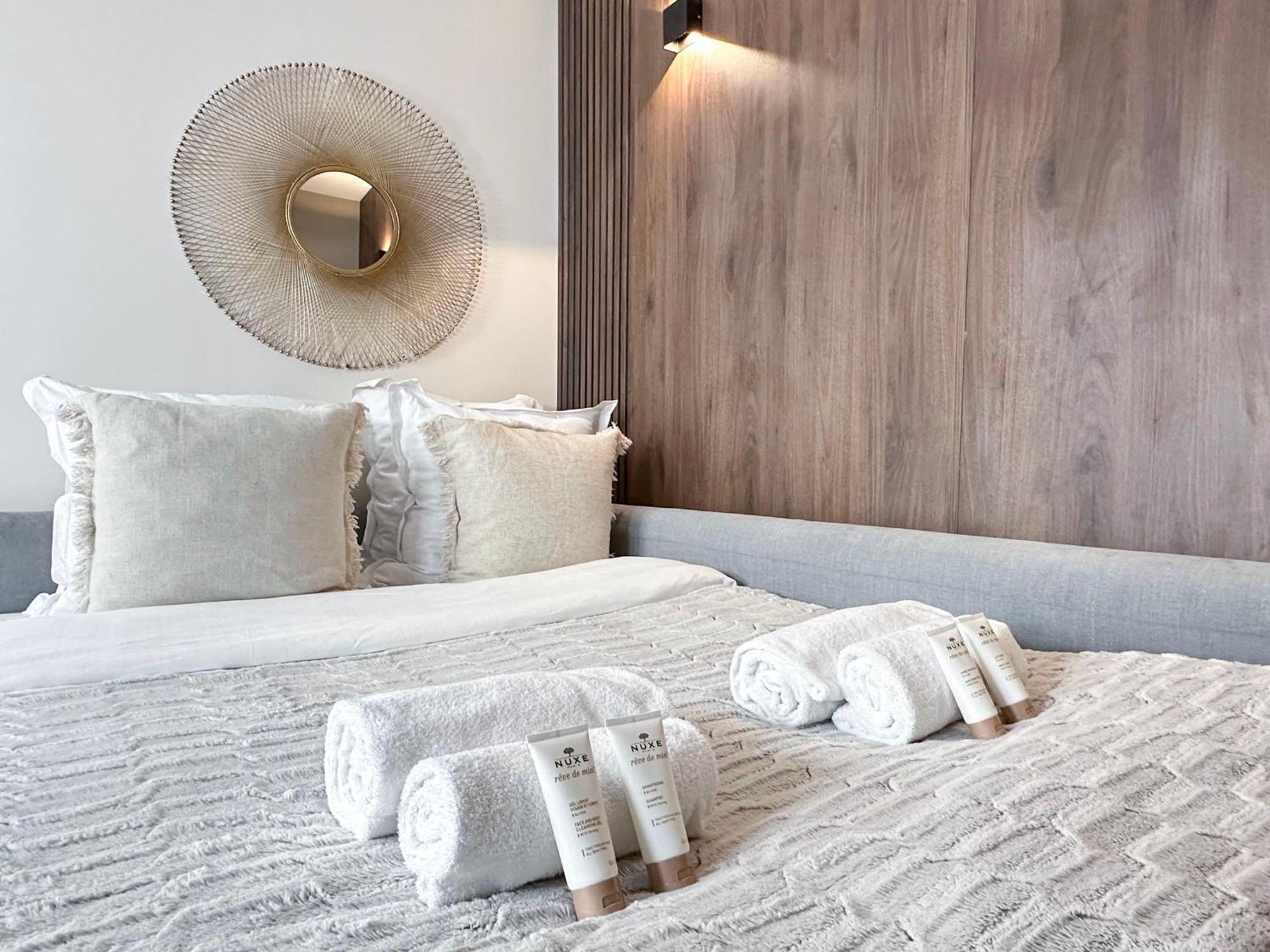 Stylish & Chic Duplex Near Eiffel Tower Lägenhet Paris Exteriör bild