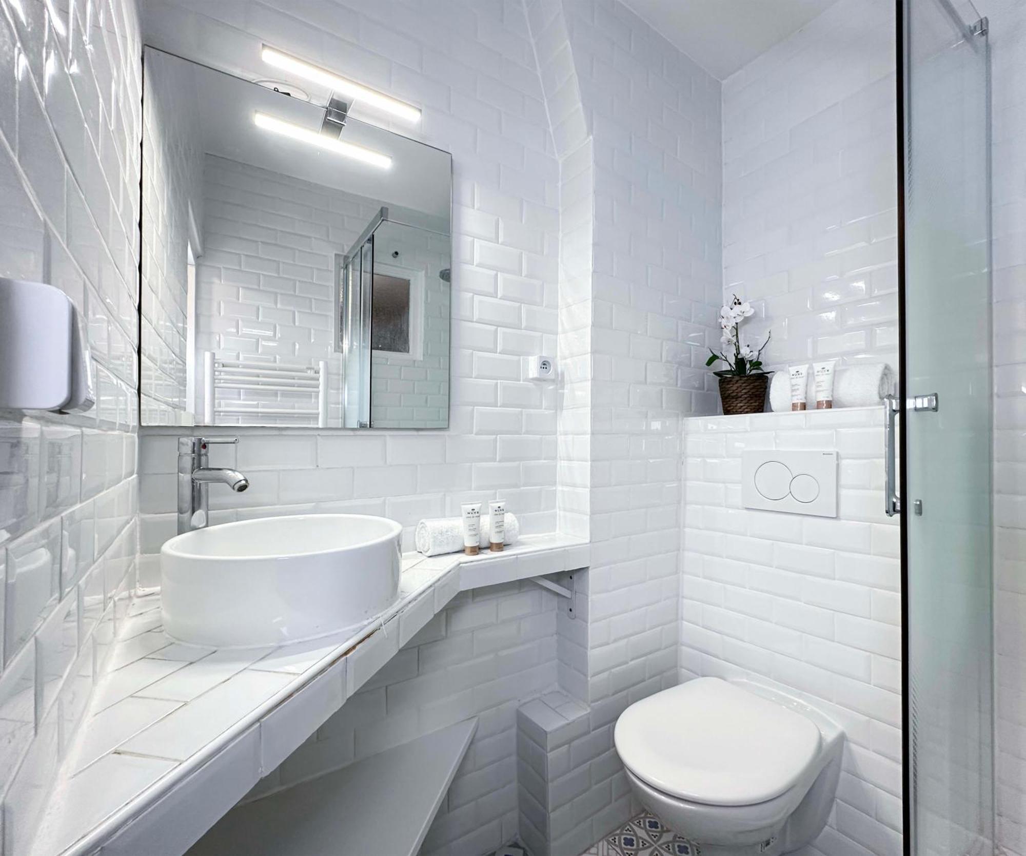 Stylish & Chic Duplex Near Eiffel Tower Lägenhet Paris Exteriör bild