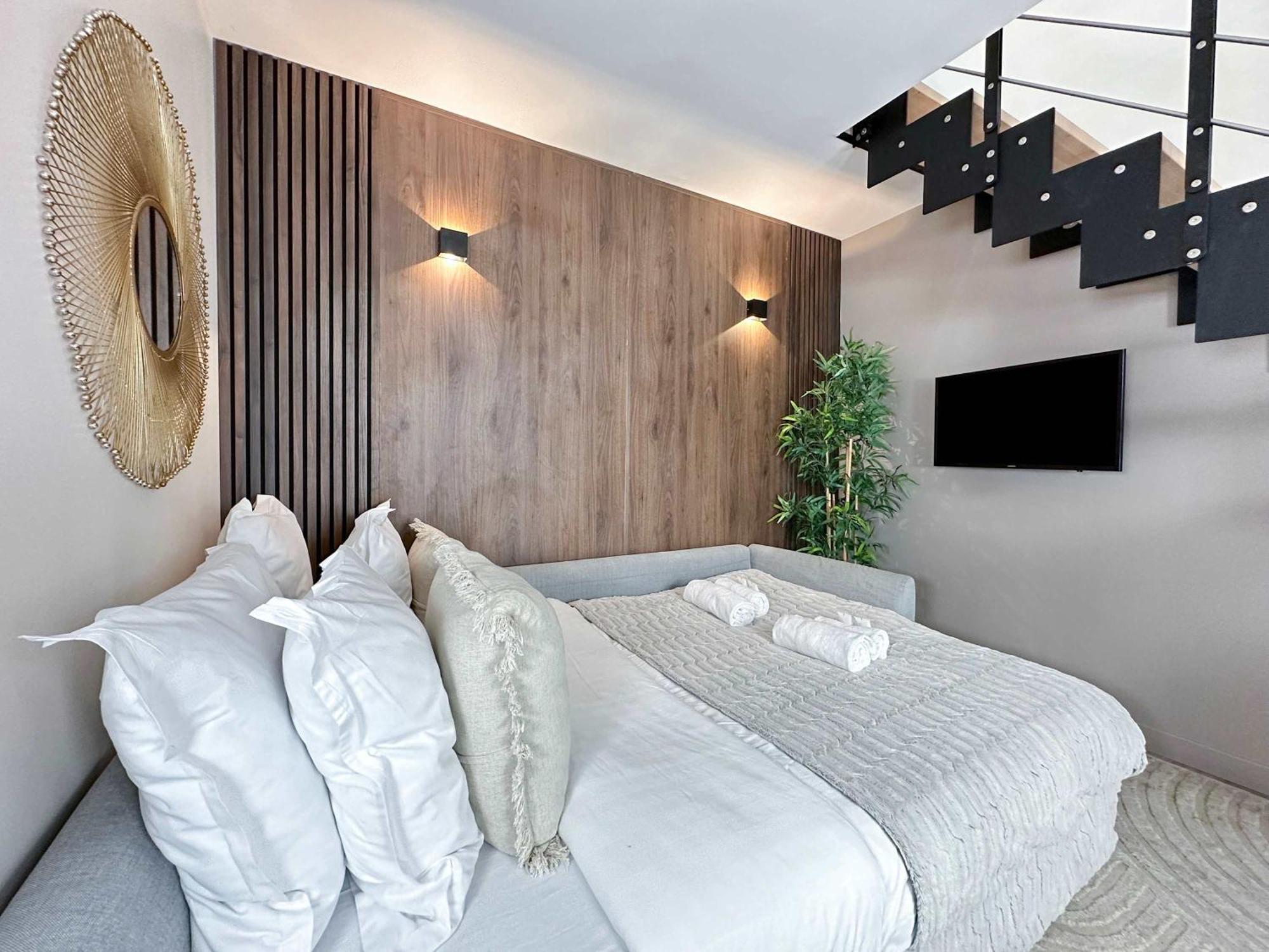 Stylish & Chic Duplex Near Eiffel Tower Lägenhet Paris Exteriör bild