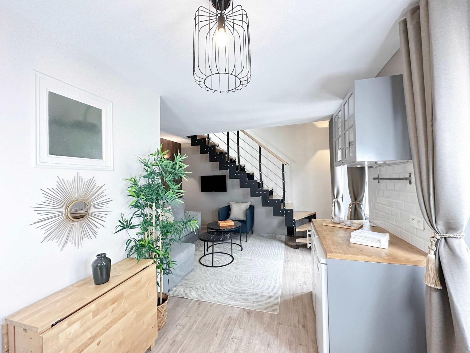 Stylish & Chic Duplex Near Eiffel Tower Lägenhet Paris Exteriör bild